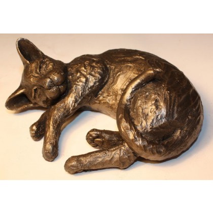 Wiggles - Kitten Sleeping by Frith